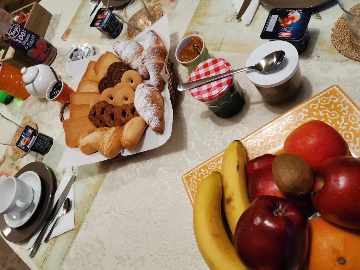 Il Colibri Bed&Breakfast Leno Buitenkant foto