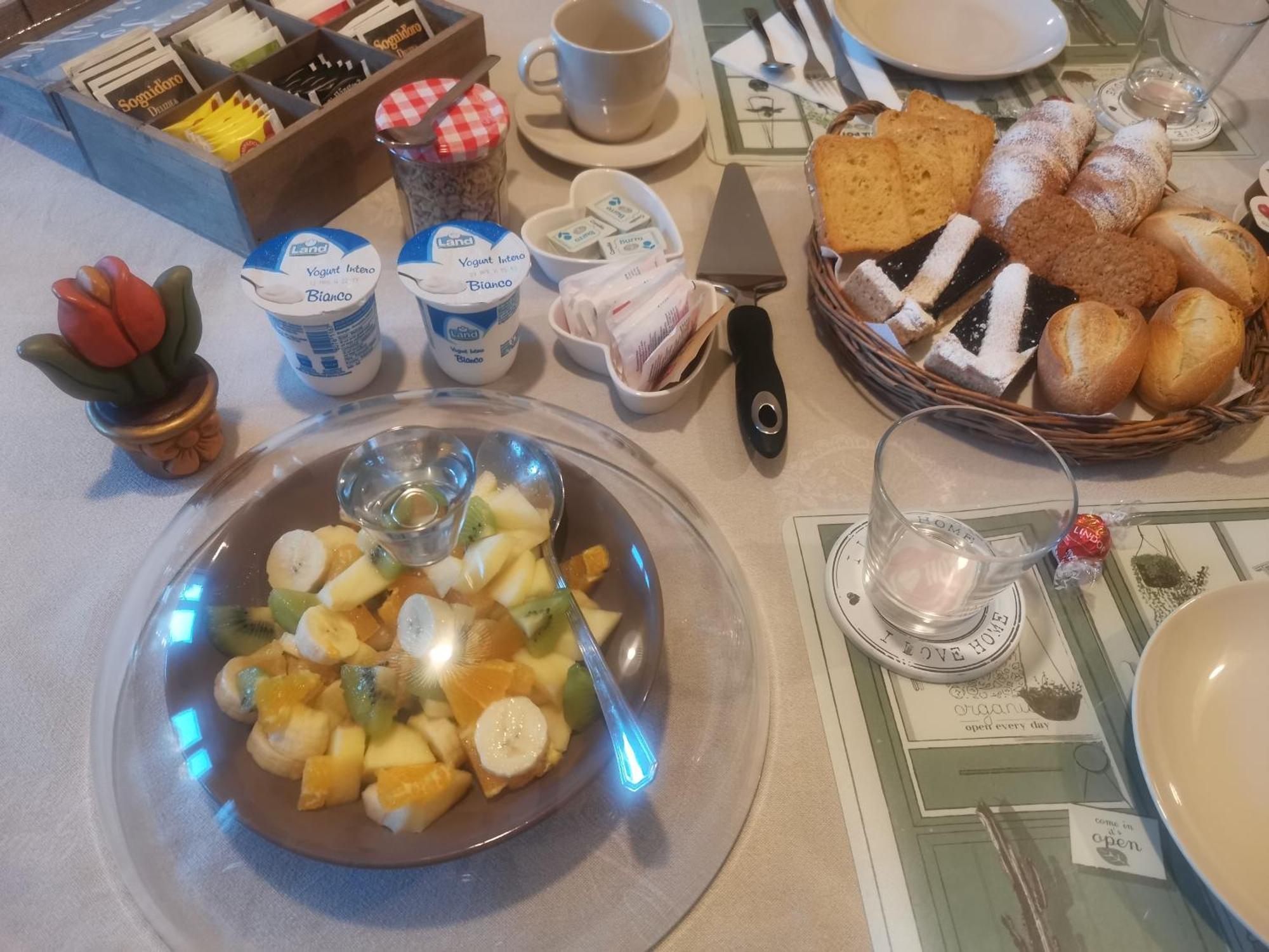 Il Colibri Bed&Breakfast Leno Buitenkant foto